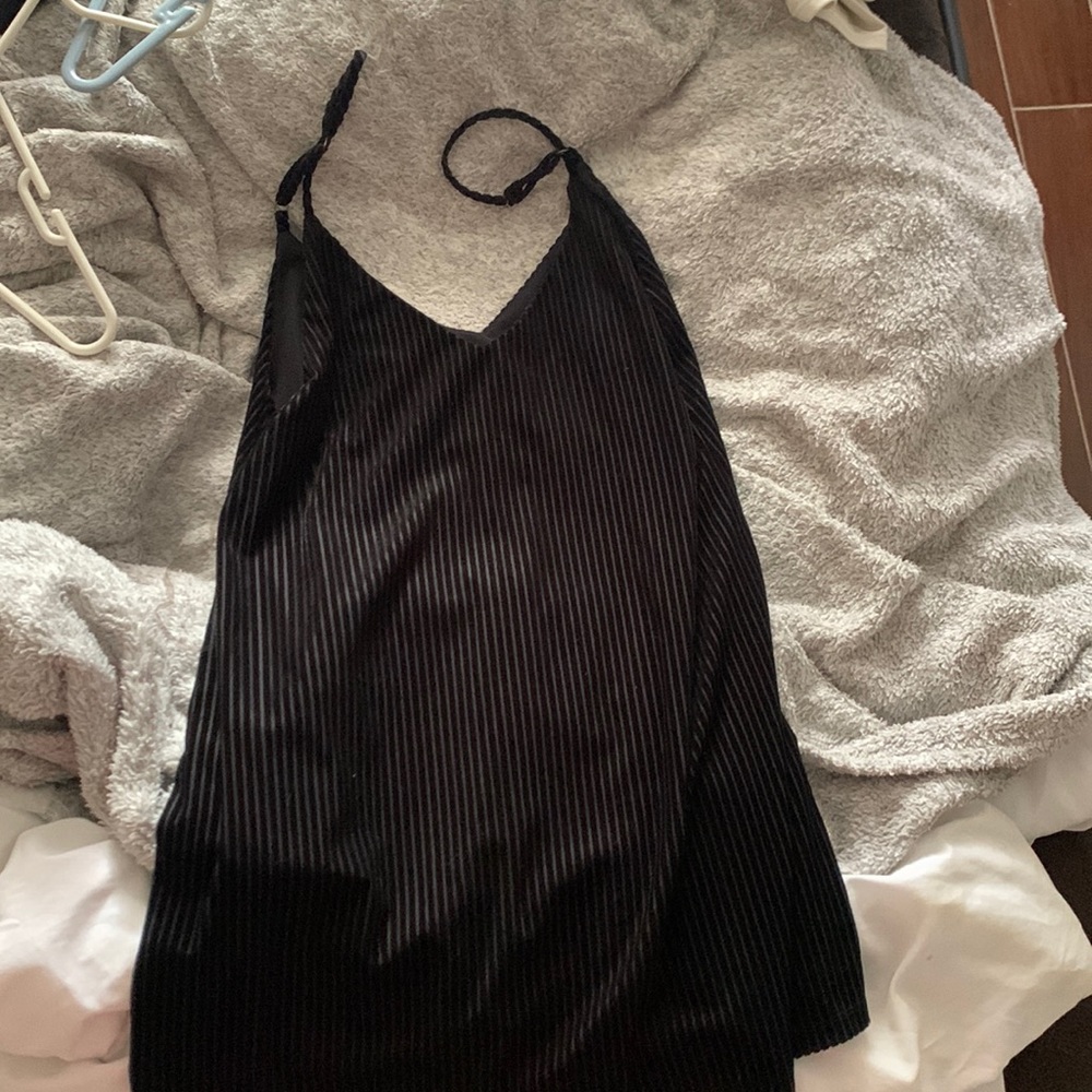black wild fable dress